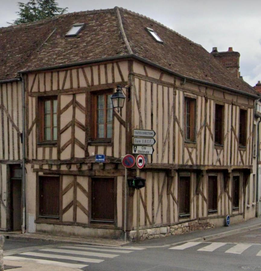 Le Marais Vous - Duplex En Centre-Ville. Provins Eksteriør bilde